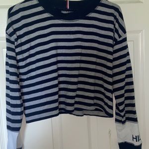 Cropped long sleeve Tommy Hilfiger t-shirt
